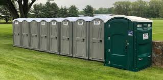 Best Restroom Trailer for Weddings  in Edgewater, CO